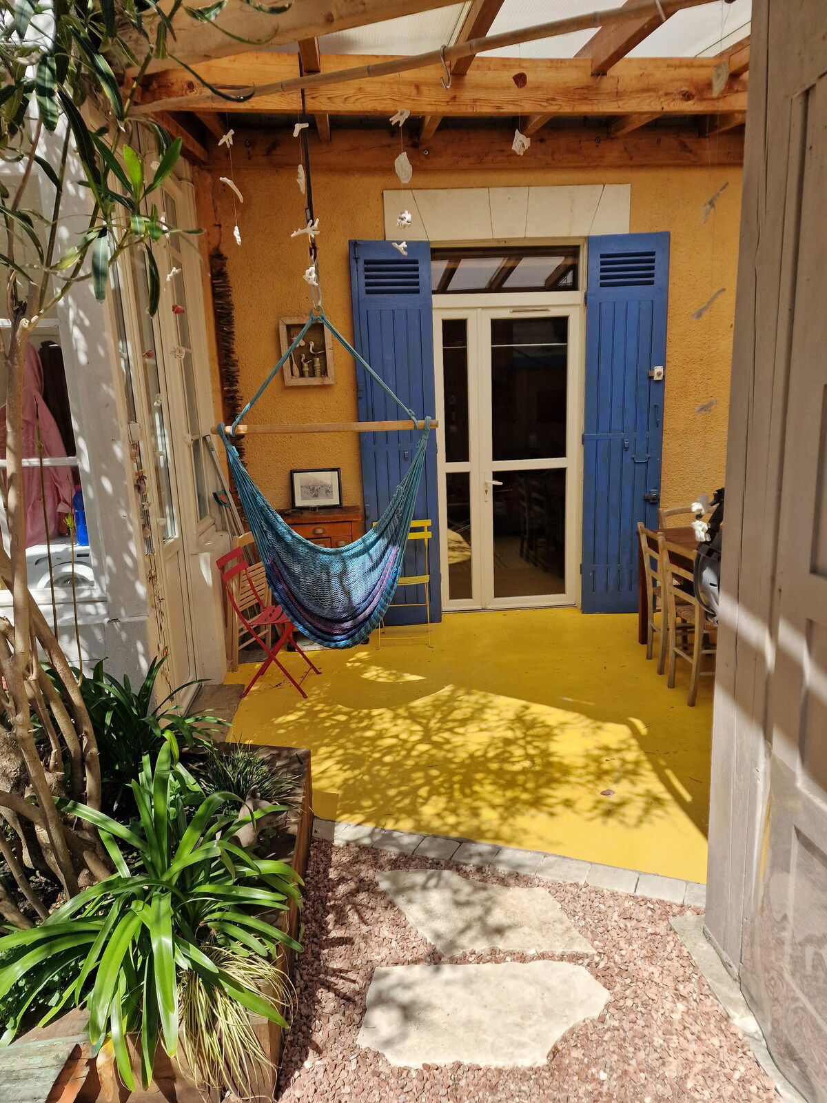 Photo 25